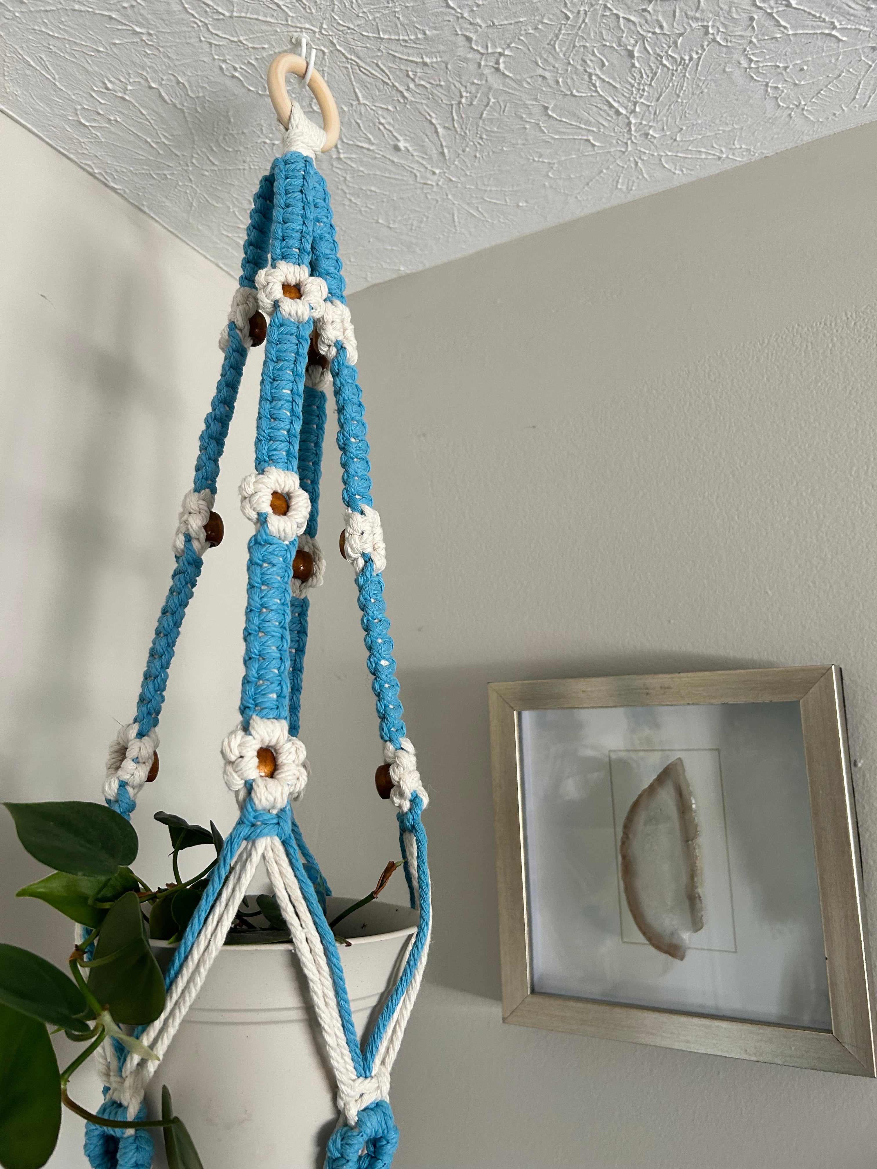 Daisy Plant Hanger